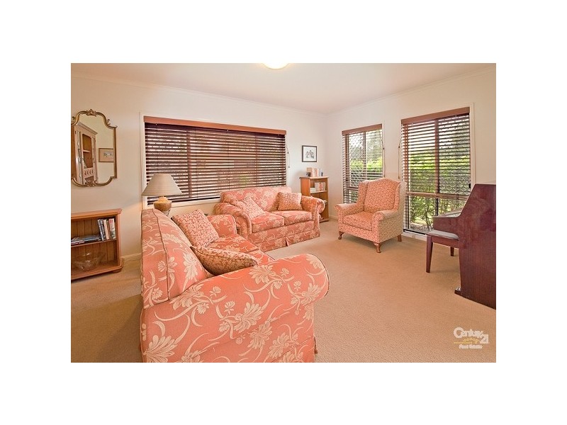 85 Selkirk Street, Upper Kedron QLD 4055