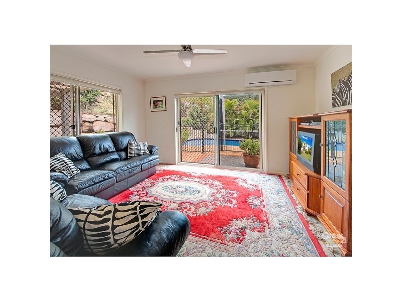 85 Selkirk Street, Upper Kedron QLD 4055