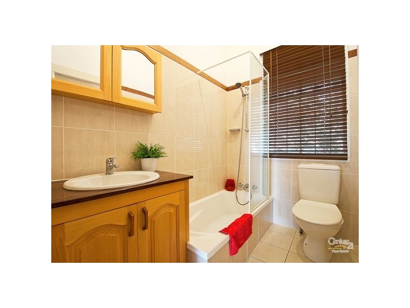 56 Adsett Street, Taringa QLD 4068