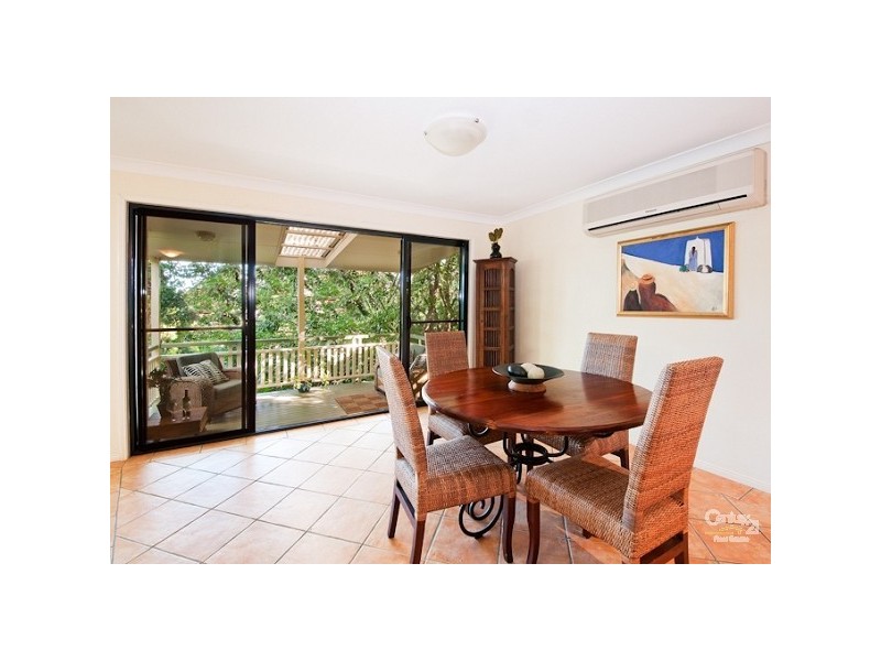 138 Stanley Terrace, Taringa QLD 4068