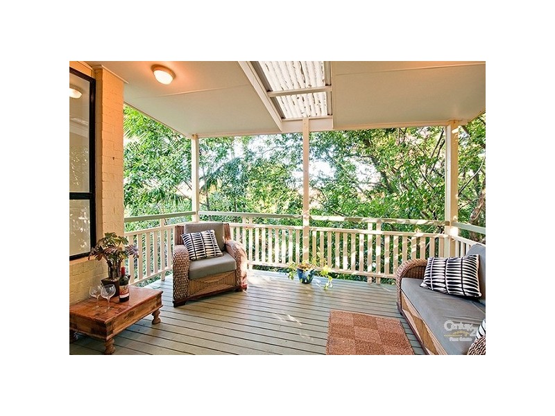 138 Stanley Terrace, Taringa QLD 4068