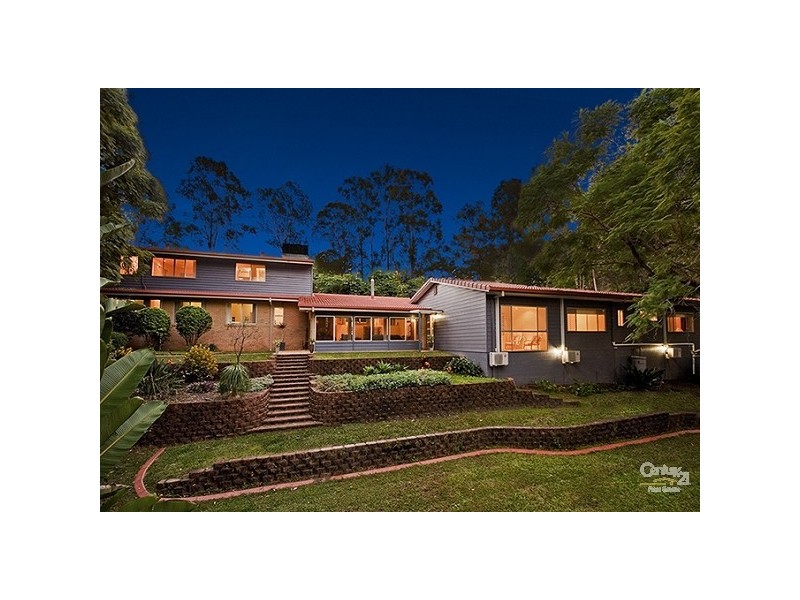 36 Greentrees Avenue, Kenmore Hills QLD 4069