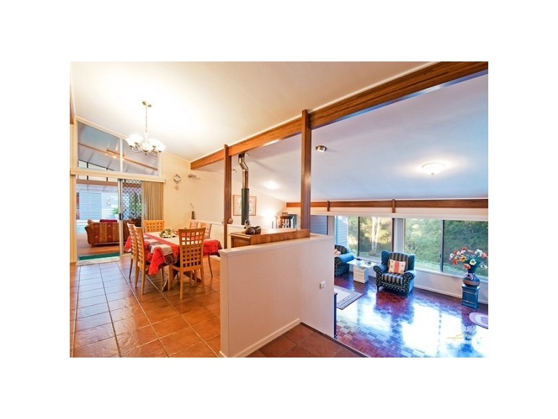 36 Greentrees Avenue, Kenmore Hills QLD 4069