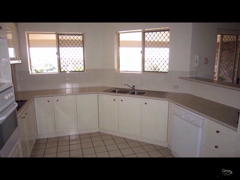 15/58 Swann Road, Taringa QLD 4068