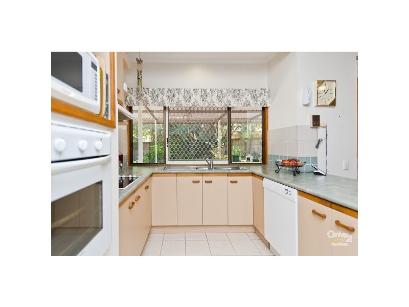 1 Palm Court, Bellbowrie QLD 4070
