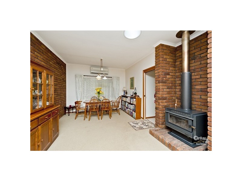1 Palm Court, Bellbowrie QLD 4070