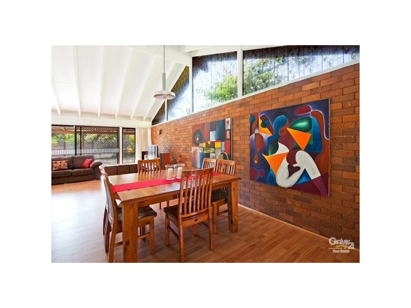 42 Montanus Drive, Bellbowrie QLD 4070