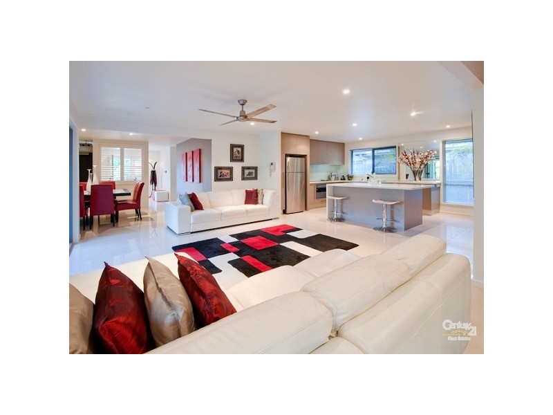 44 Morningview Street, Chapel Hill QLD 4069