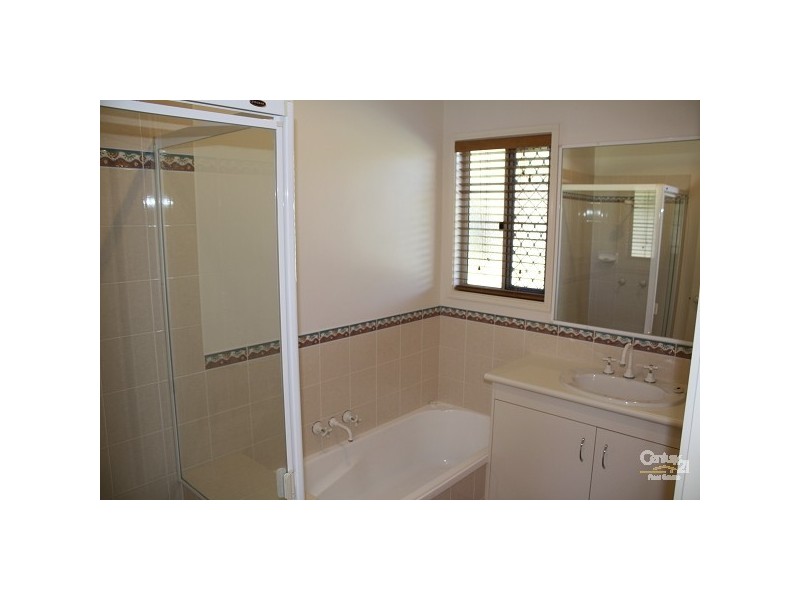 10 Taradale Close, Moggill QLD 4070