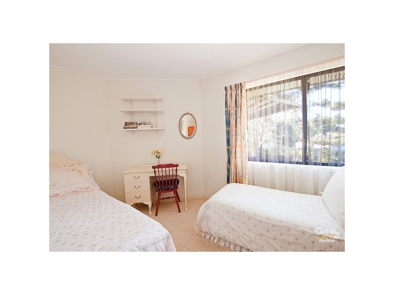 3 Dyer Street, Chapel Hill QLD 4069