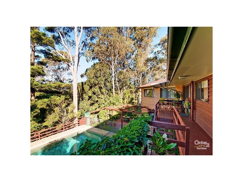 3 Dyer Street, Chapel Hill QLD 4069