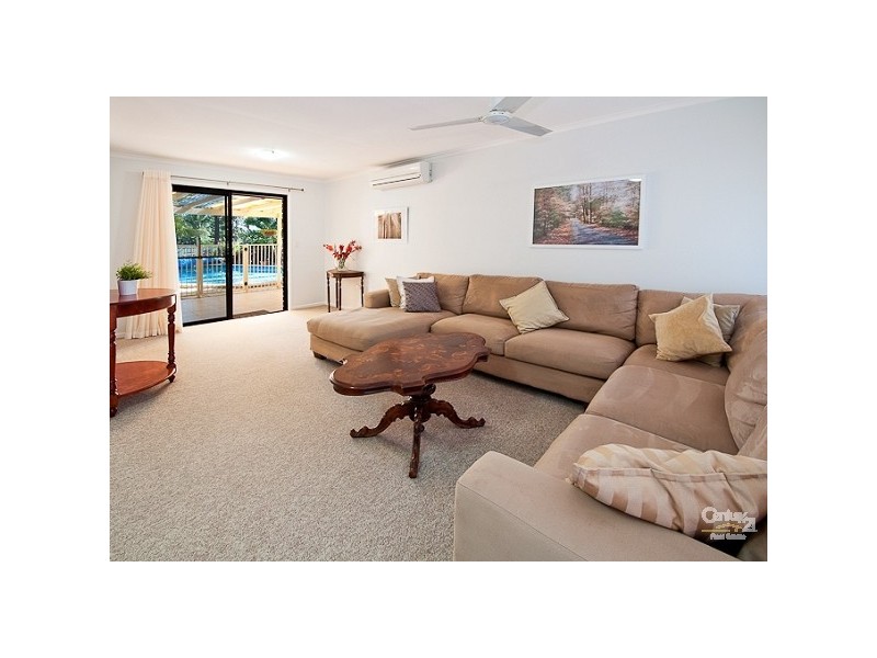 24 Macfarlane Street, Riverhills QLD 4074