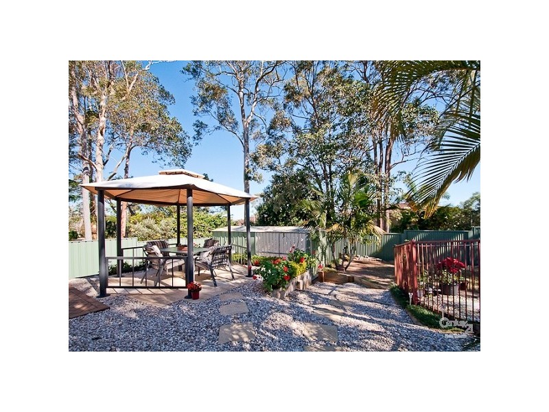 24 Macfarlane Street, Riverhills QLD 4074