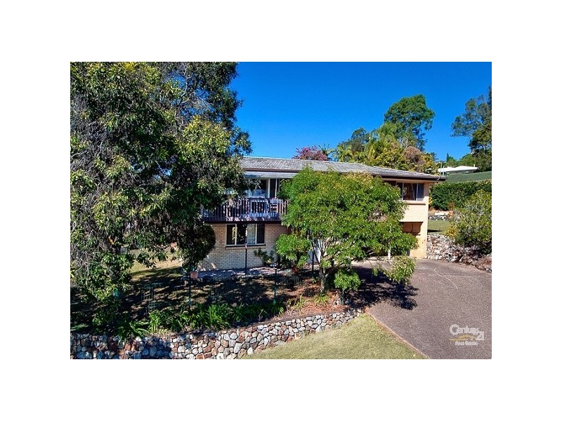 2 Caber Street, Kenmore QLD 4069