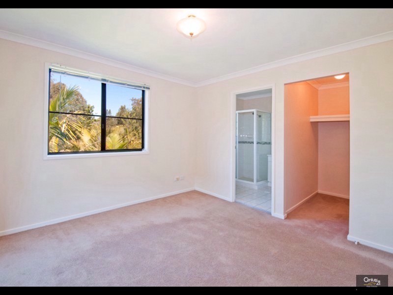 10 Creswick Place, Bellbowrie QLD 4070