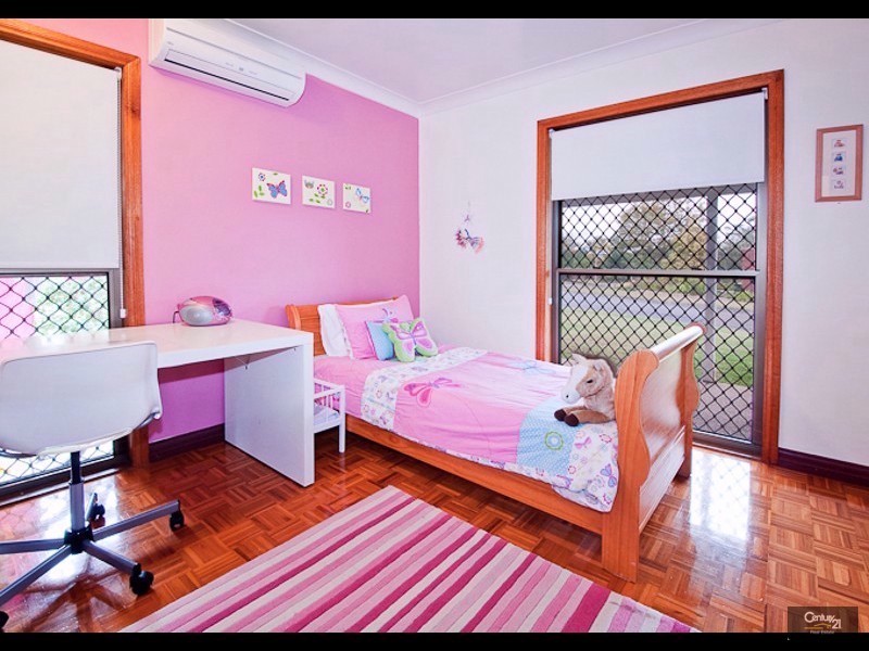 14 Marica Street, Bellbowrie QLD 4070