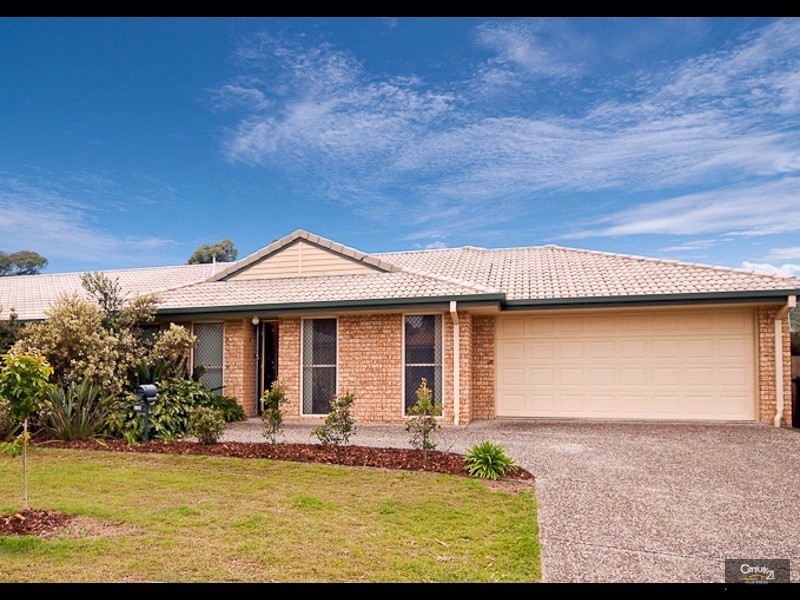 2/21 Golden Crest Place, Bellbowrie QLD 4070