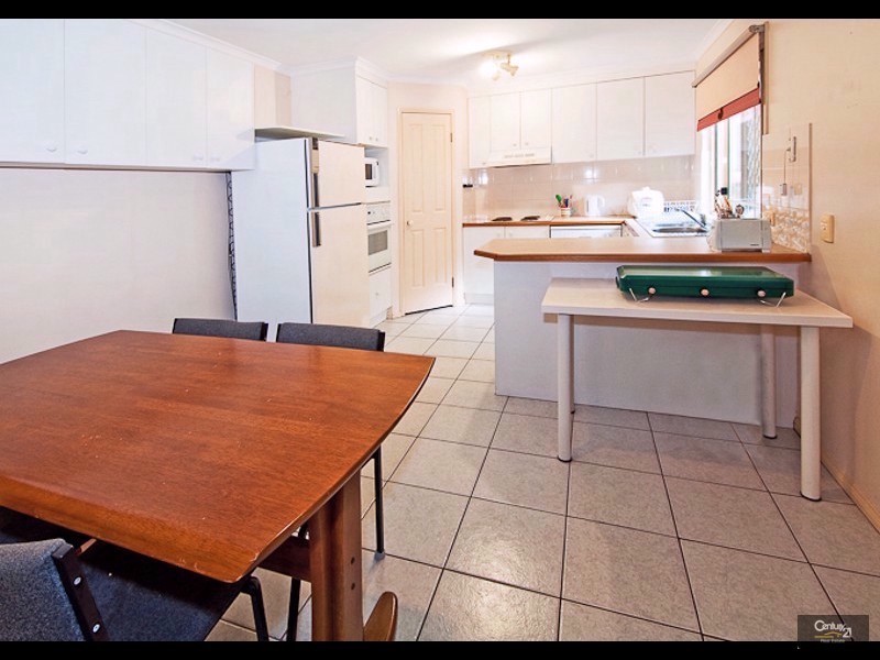 13/19 Merlin Terrace, Kenmore QLD 4069