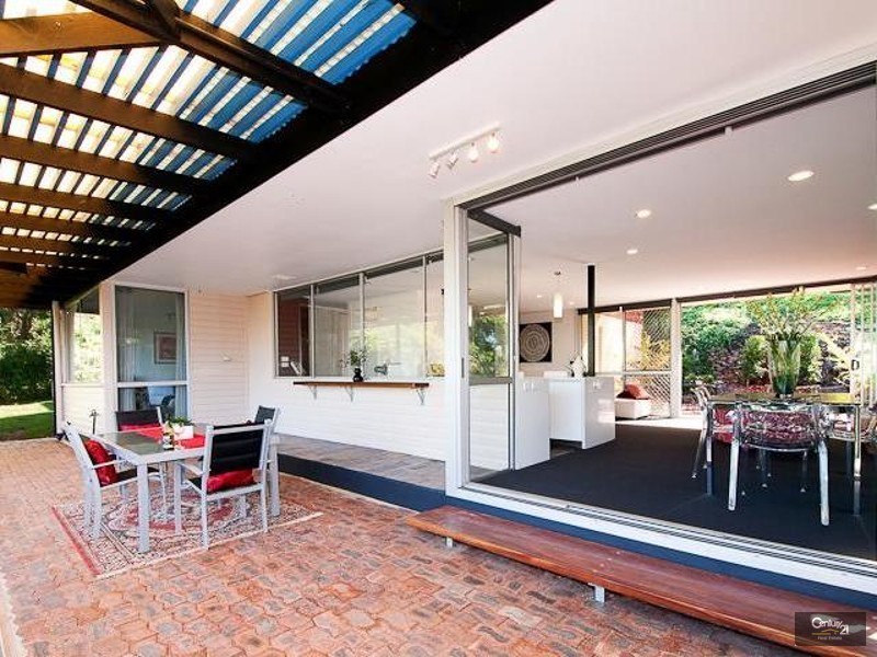 57 Woodfield Road, Pullenvale QLD 4069