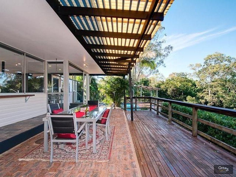 57 Woodfield Road, Pullenvale QLD 4069