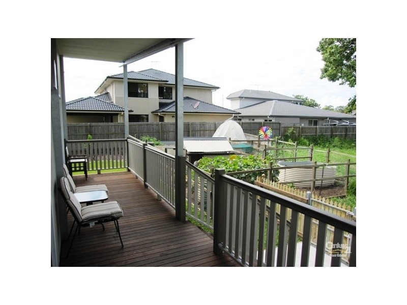 8 Stanaway Place, Bellbowrie QLD 4070