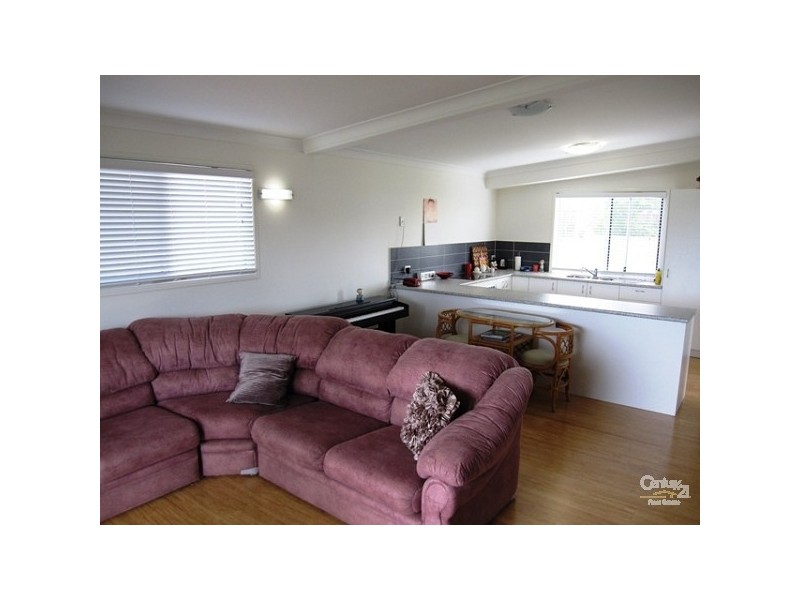 8 Stanaway Place, Bellbowrie QLD 4070