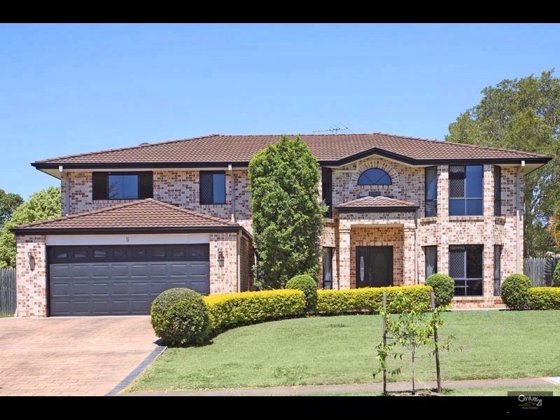 5 Pioneer Crescent, Bellbowrie QLD 4070