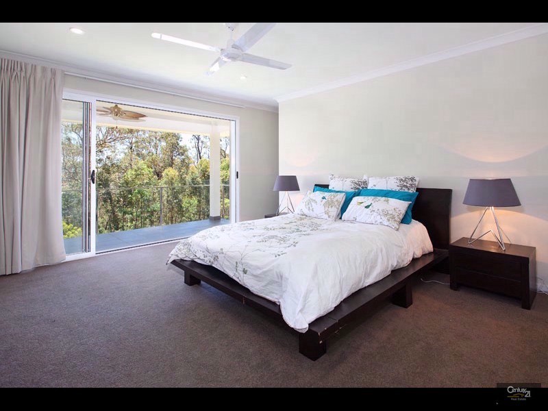 21 Hendos Place, Moggill QLD 4070