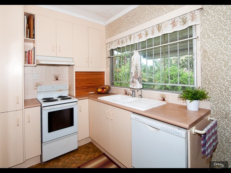 38 Currong Street, Kenmore QLD 4069