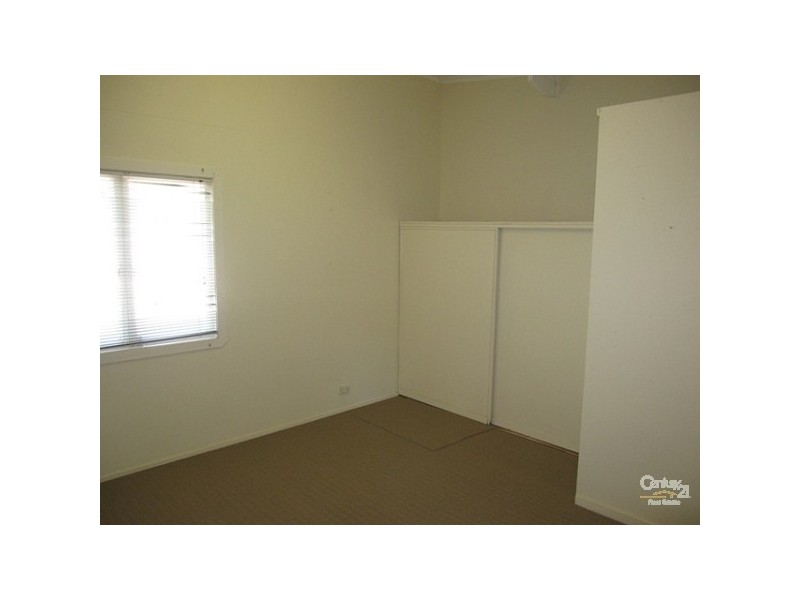 1 Bingham Street, Kenmore QLD 4069