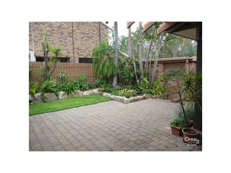 23 Fuelling Street, Chapel Hill QLD 4069