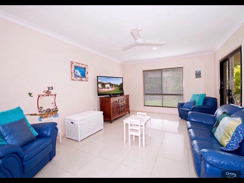 13 Stanaway Place, Bellbowrie QLD 4070