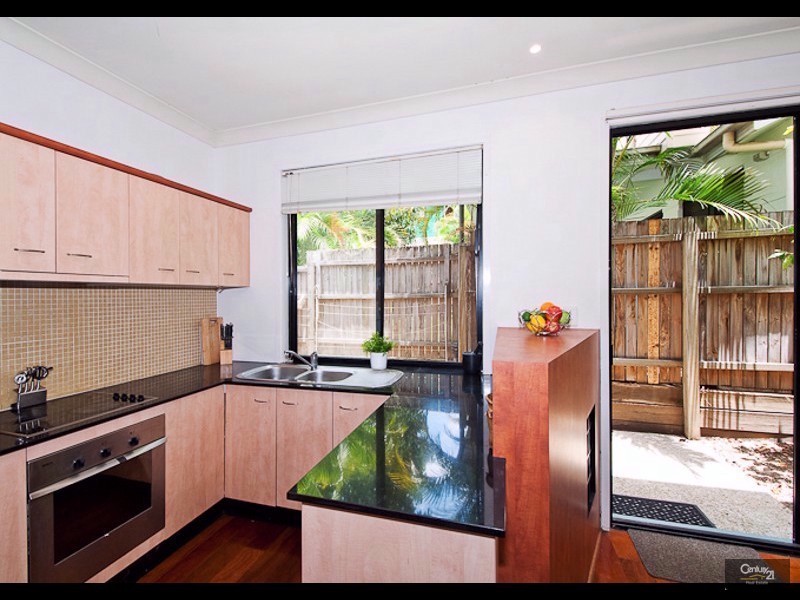 28 Norman Street, Taringa QLD 4068