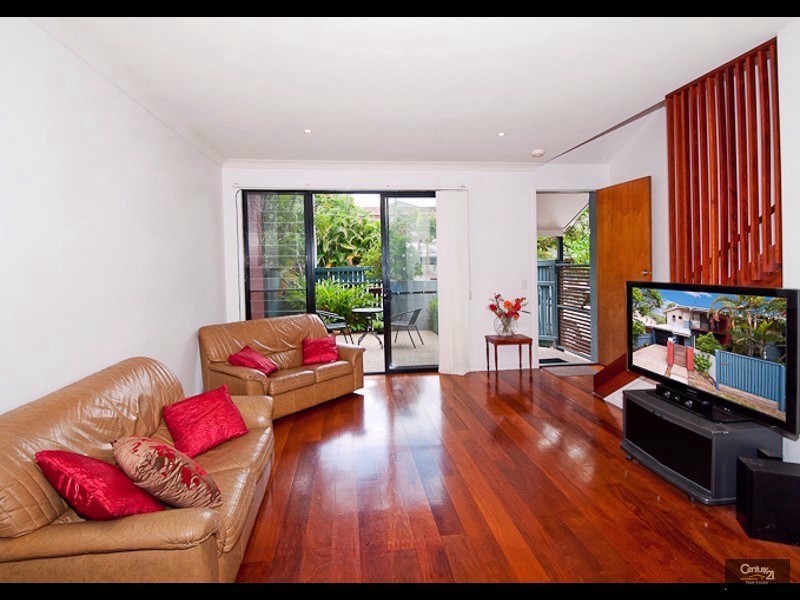 28 Norman Street, Taringa QLD 4068