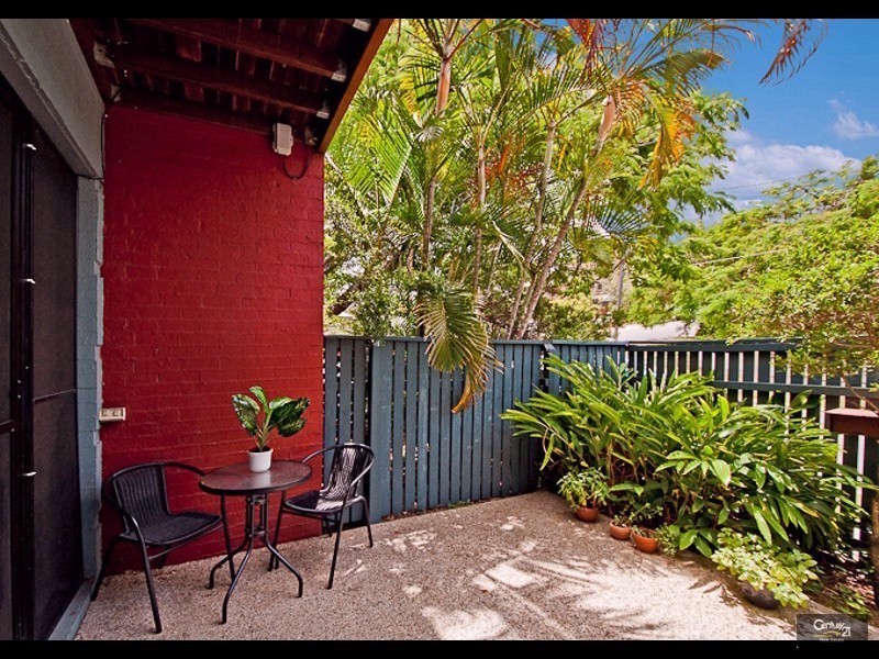 28 Norman Street, Taringa QLD 4068