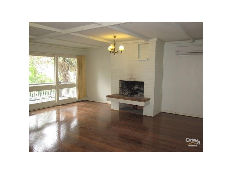 5 Bingham Street, Kenmore QLD 4069