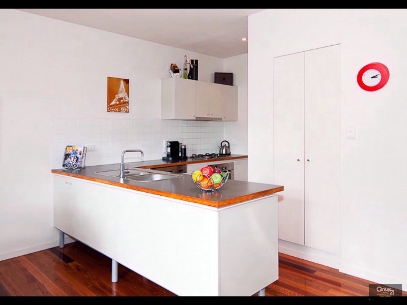 2/87 Sherwood Road, Toowong QLD 4066