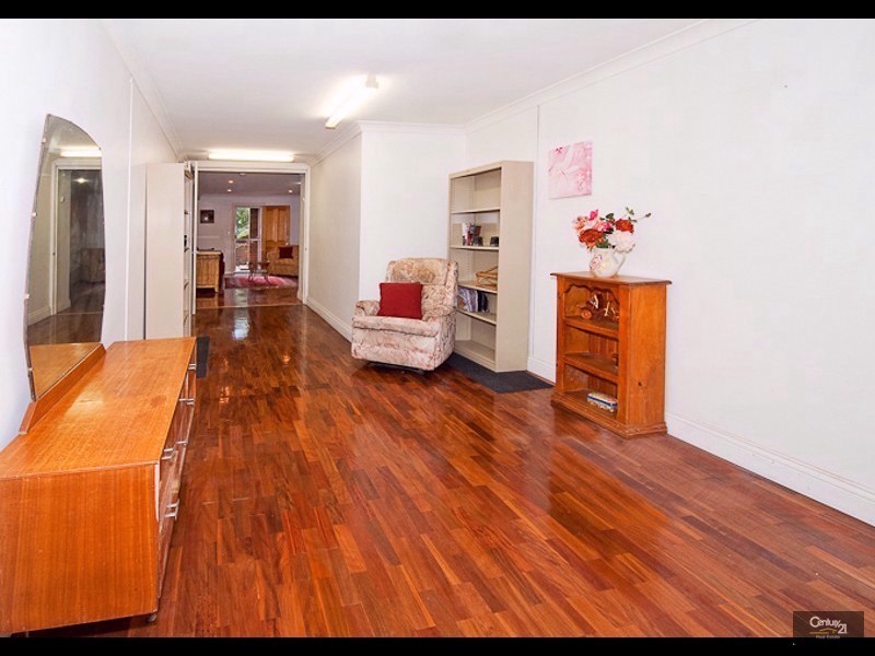 12 Kobada Street, Taringa QLD 4068