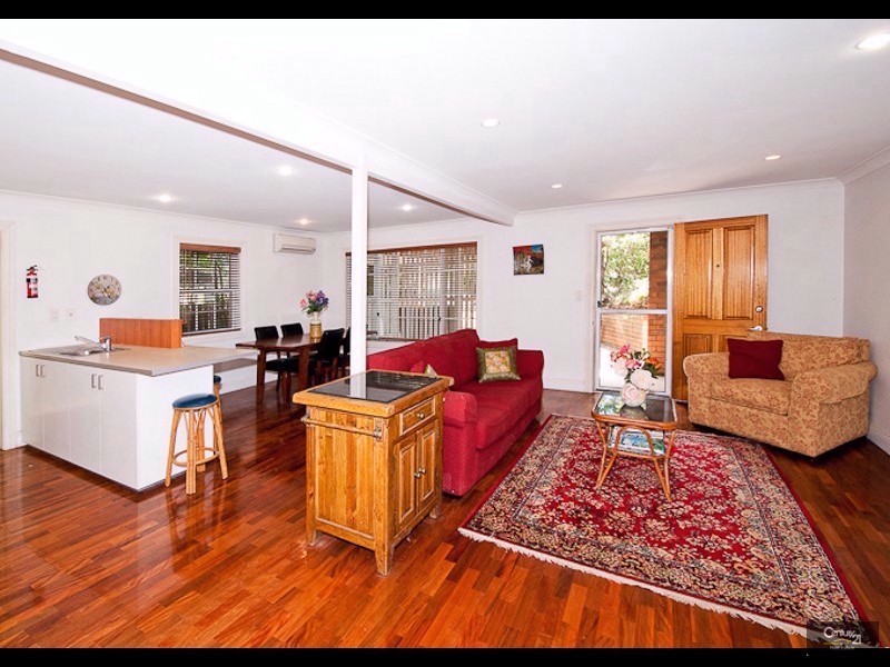 12 Kobada Street, Taringa QLD 4068