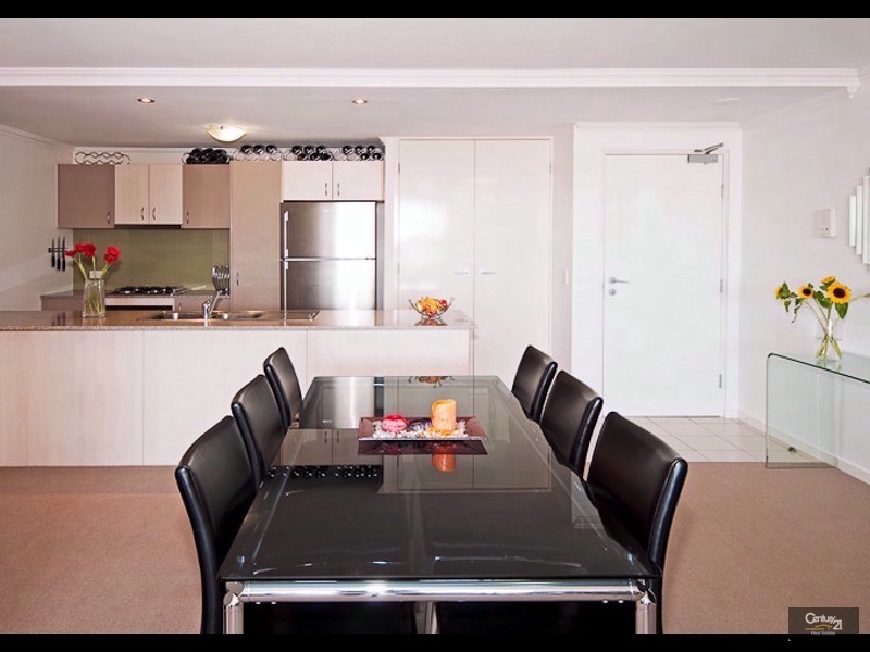 24/24 Allwood Street, Indooroopilly QLD 4068