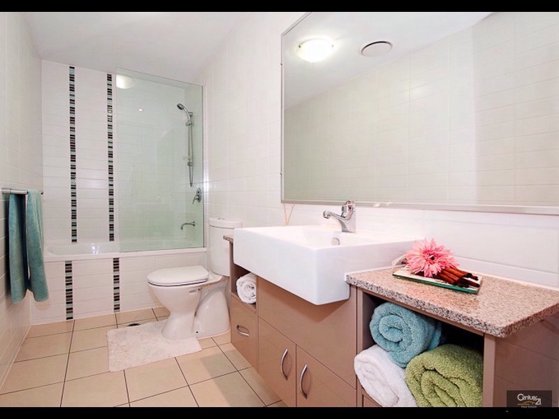 24/24 Allwood Street, Indooroopilly QLD 4068