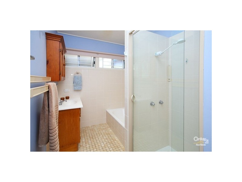 86 Marshall Lane, Kenmore QLD 4069