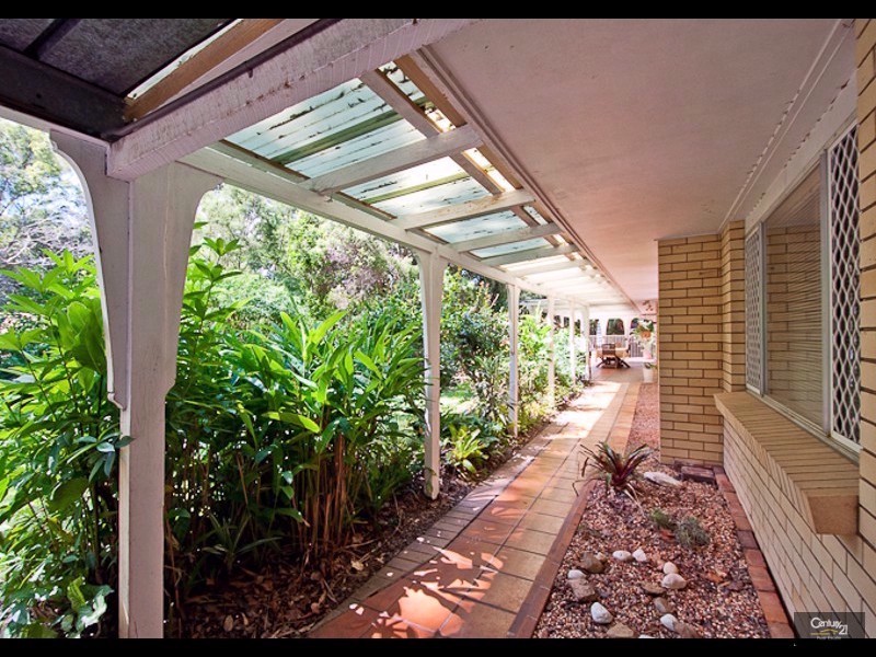 81 Kersley Road, Kenmore QLD 4069