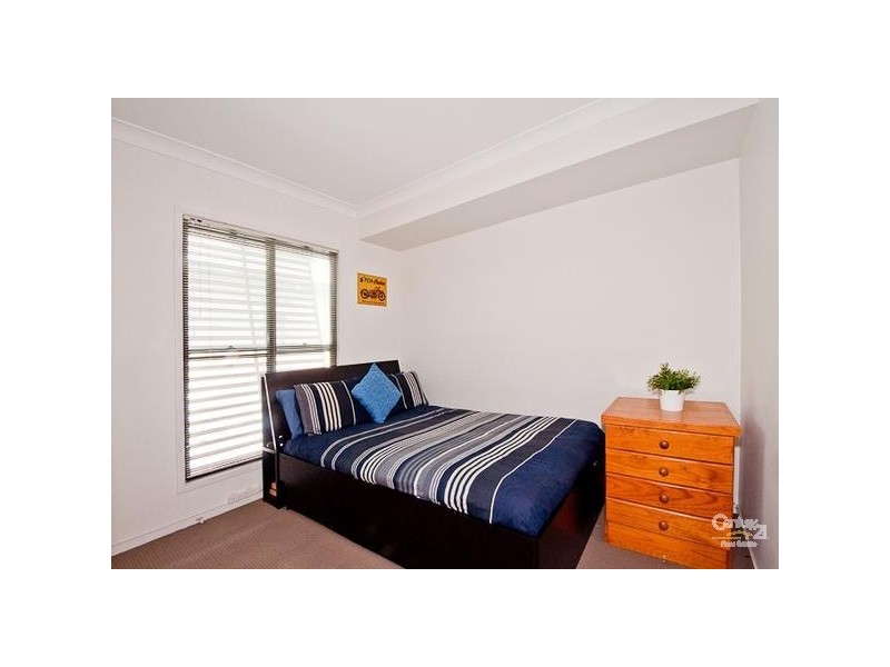 28 Norman Street, Taringa QLD 4068