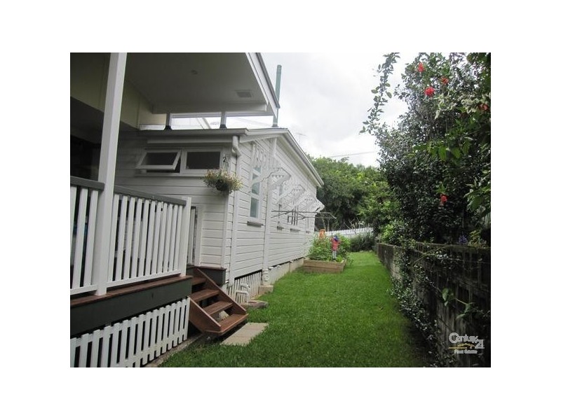 35 Moorak Street, Taringa QLD 4068