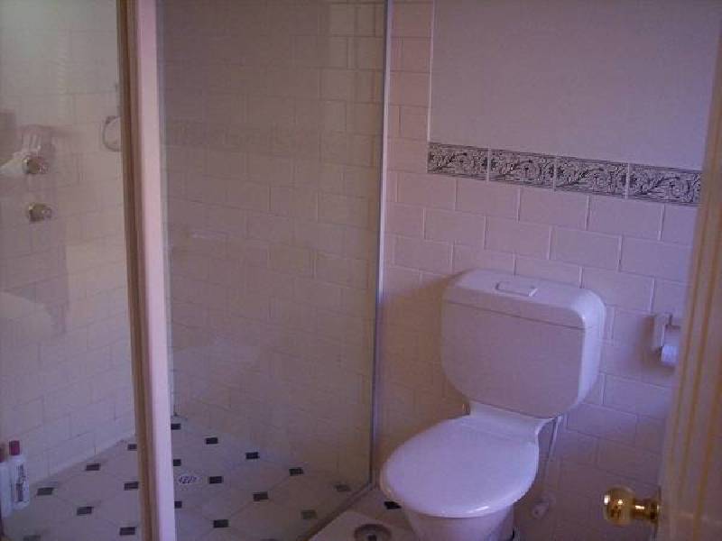 8 Syme Avenue, Seacombe Gardens SA 5047