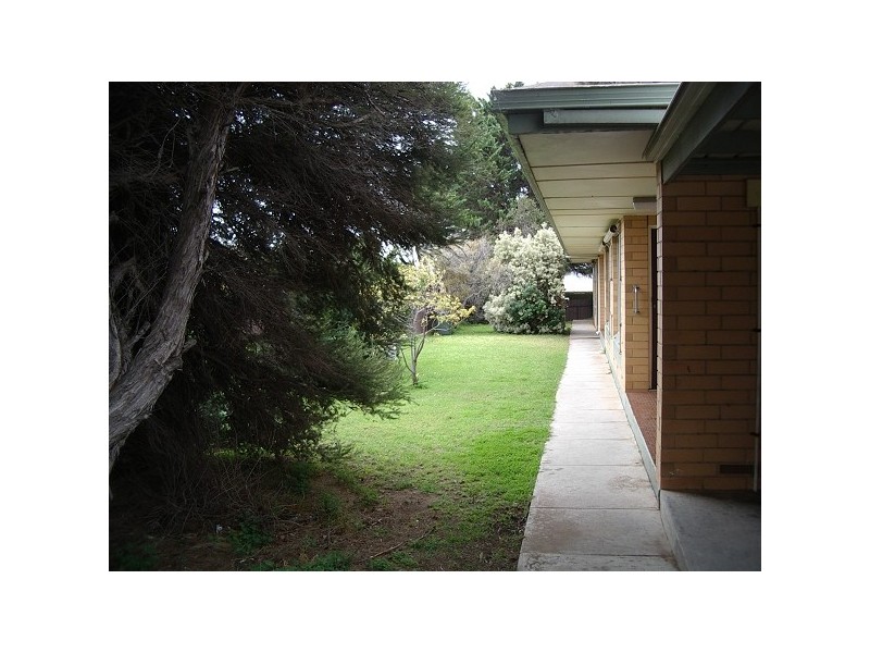 2/13 Martin Place, Christies Beach SA 5165