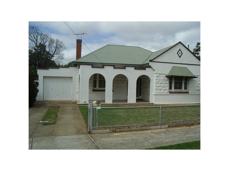 42 Albion Avenue, Glandore SA 5037
