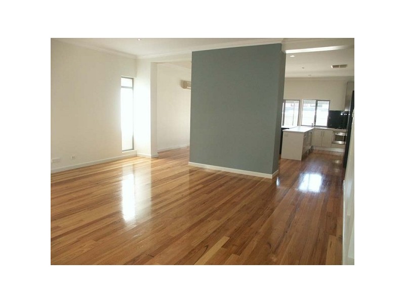 10 Cambridge Terrace, Brighton SA 5048