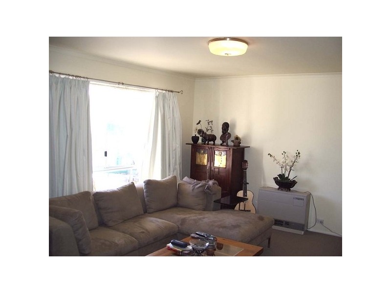 39 Angas Crescent, Marino SA 5049